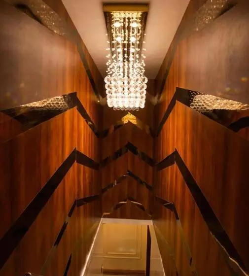 Aamiaismajoitus (B&B) Royal Palace House Boat Ultra Luxury