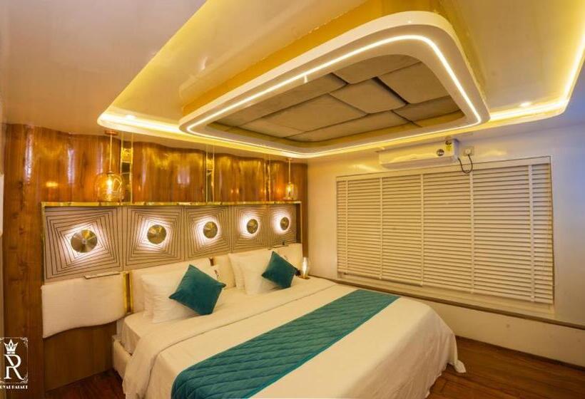צימר Royal Palace House Boat Ultra Luxury
