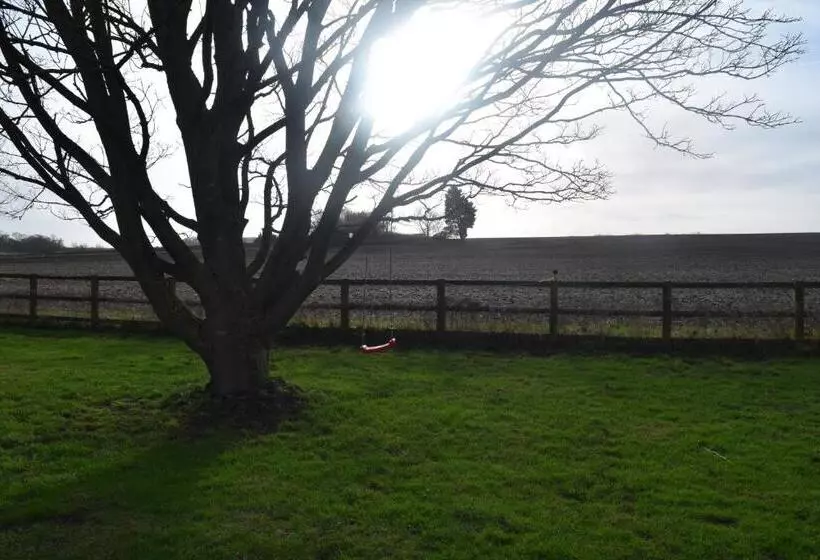 Aamiaismajoitus (B&B) Spa Serviced Apartments Luna R&r