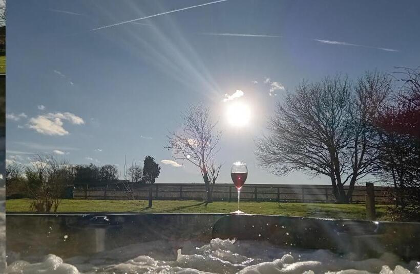 住宿加早餐 Spa Serviced Apartments Luna R&r