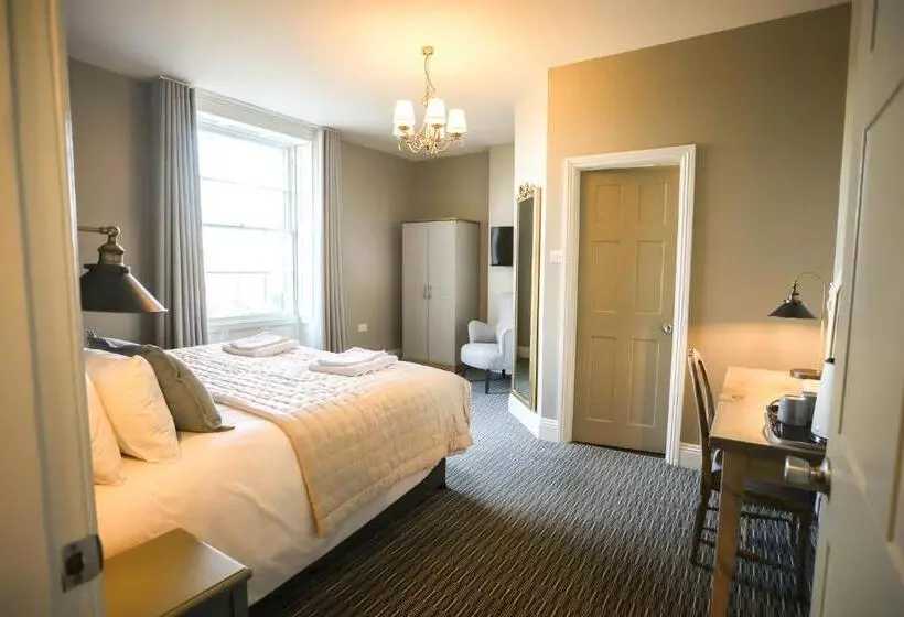 Aamiaismajoitus (B&B) The Lazy Goose   Coffee House & Bedrooms