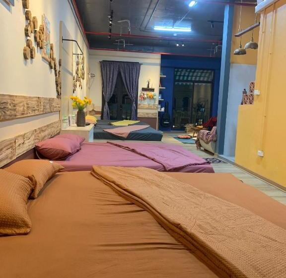 Nhi Homestay Ocean Park 3 View Sông