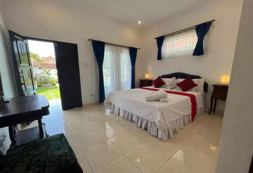 Hotelli Belvilla Pleasant Seaside Lovina Beach