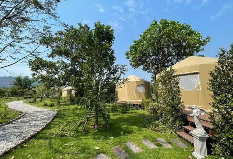 Hotelli Eco Eyes Village