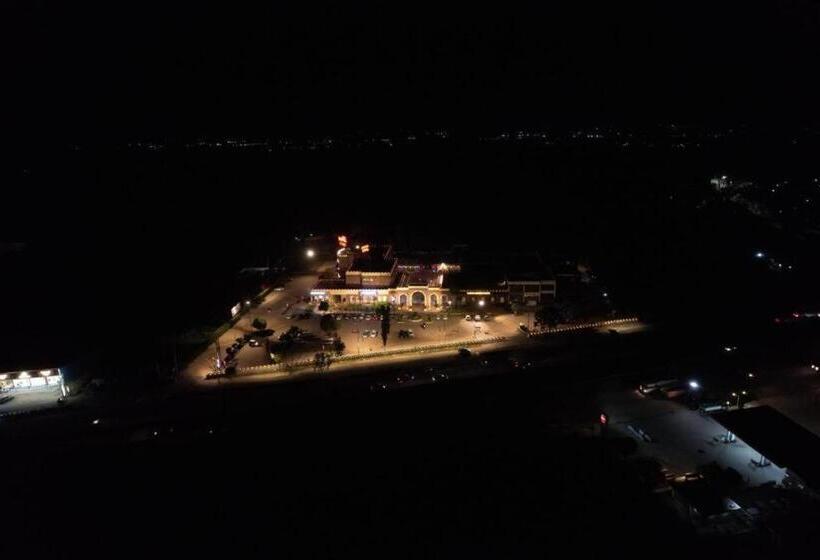 ホテル Karnal Haveli