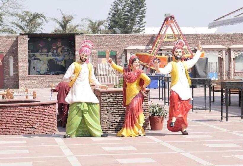 ホテル Karnal Haveli