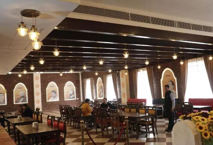 ホテル Karnal Haveli
