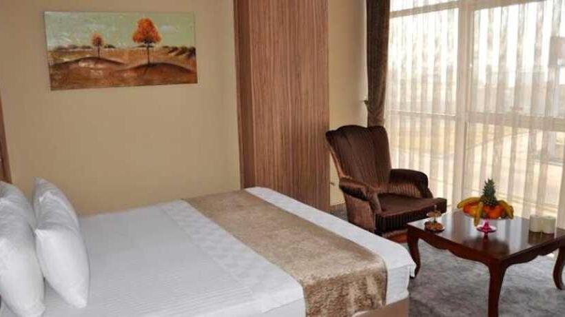 בית מלון כפרי Mesa