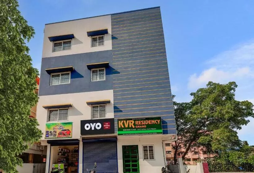 ホテル O Kvr Residency Grand