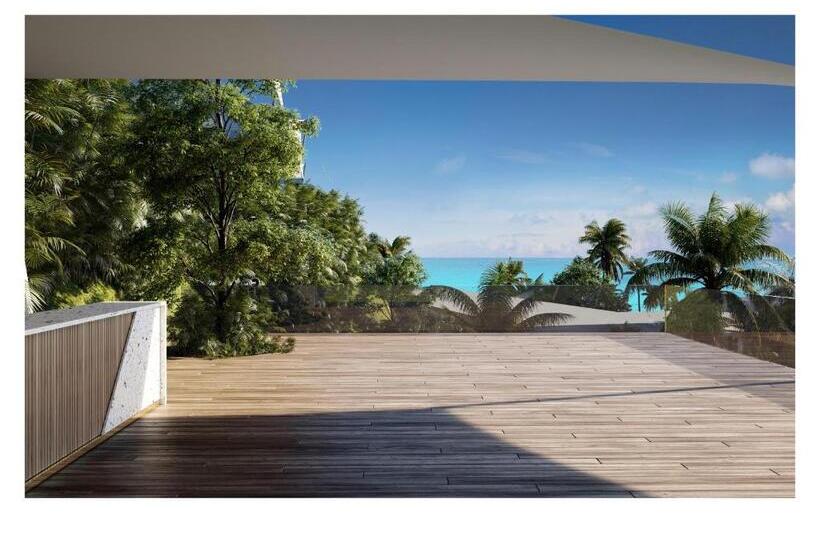 هتل Silversands Beach House Grenada