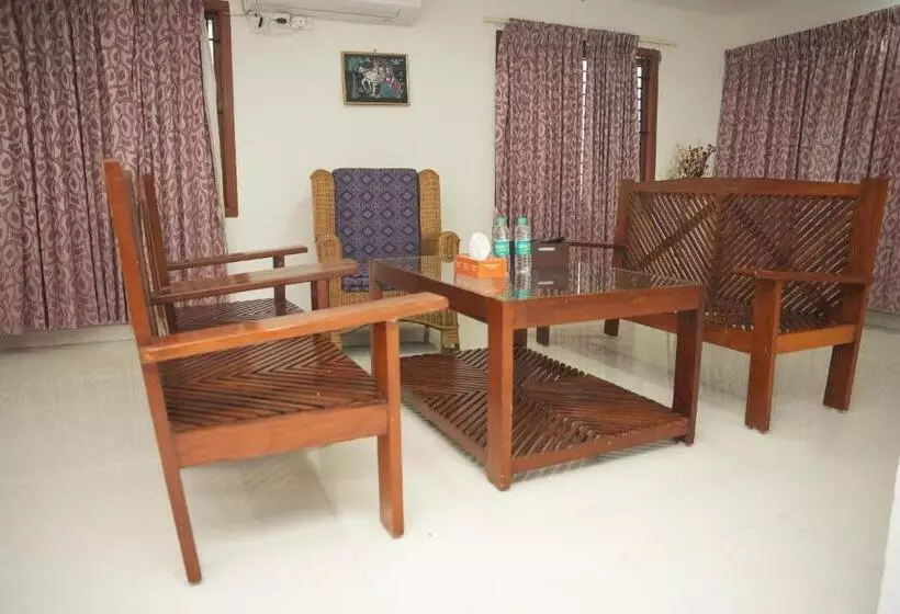 Hotelli Vs Heritage Inn