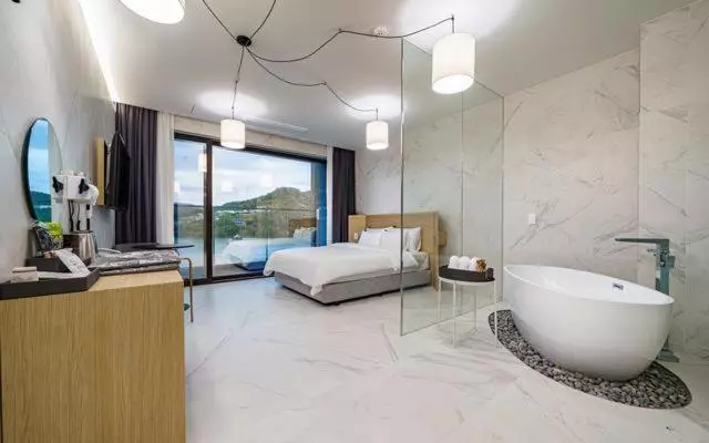 モーテル The Line