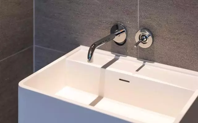 モーテル The Line