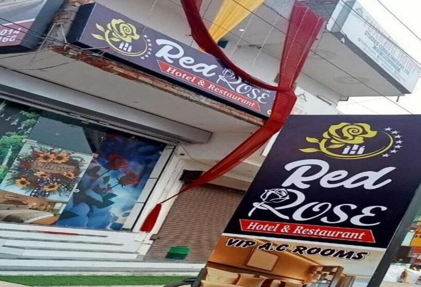 Oyo Red Rose Hotel & Restaurant