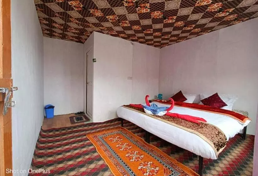 Majatalo Blue Chill Cottage Pangong