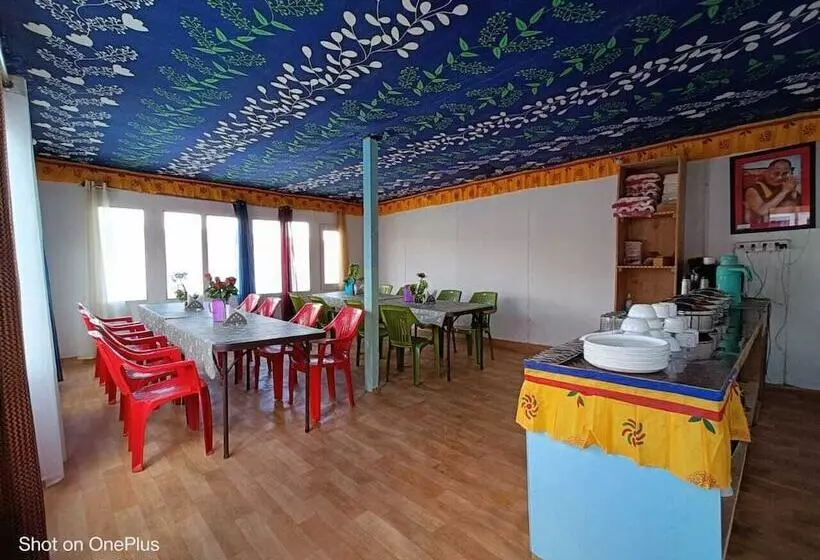 Majatalo Blue Chill Cottage Pangong