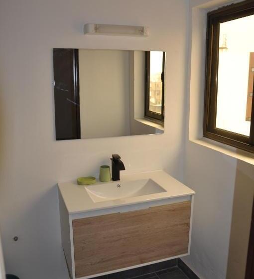 پانسیون Cocoon Guest House