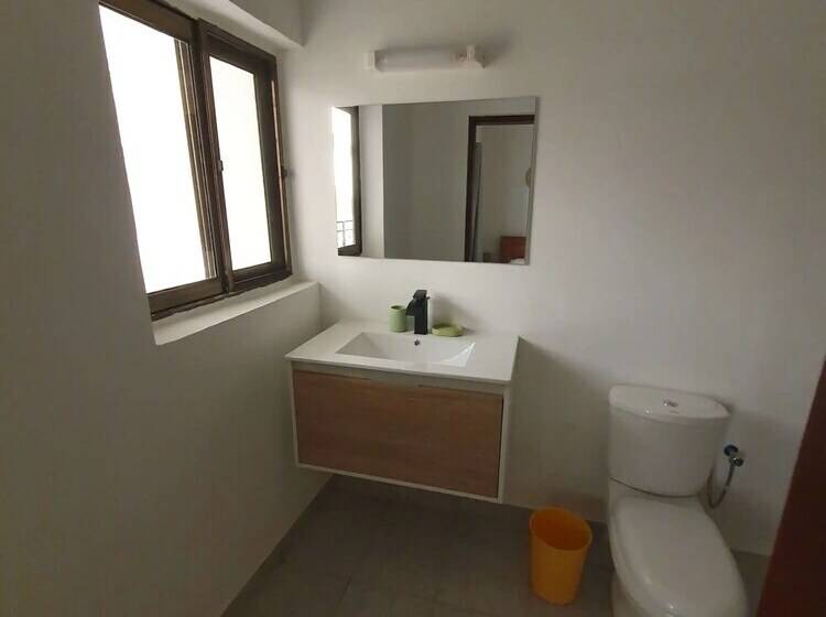 پانسیون Cocoon Guest House