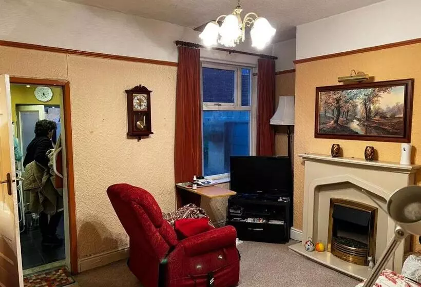 ペンション Coronation Street Style Guest House