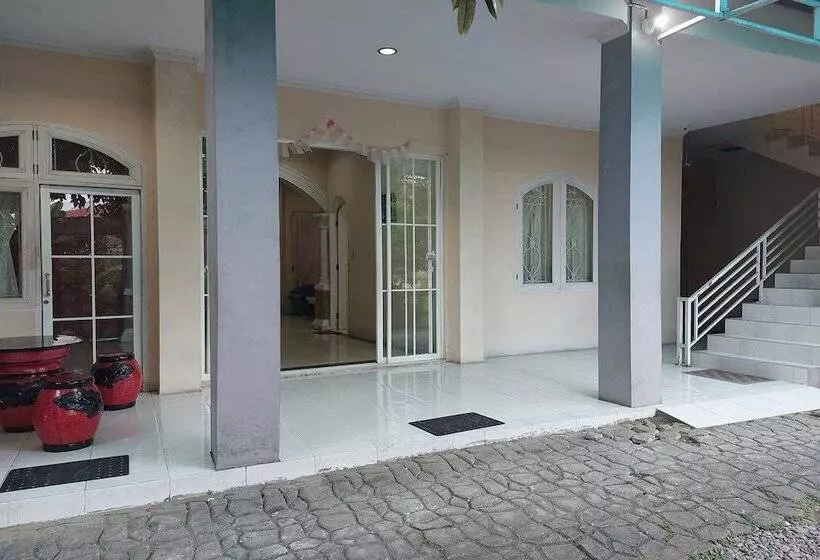ペンション R Residence