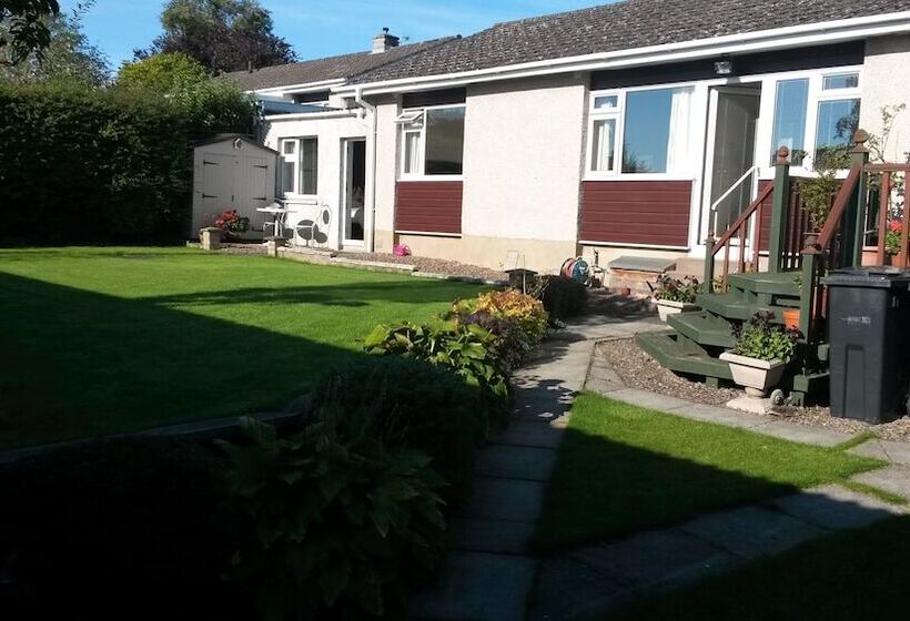 ベッドアンドブレックファースト Premier Room