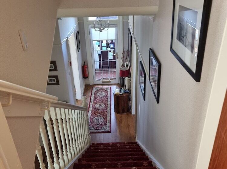 צימר St Leonards Guest House