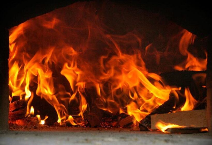 צימר The Lodge Rooms