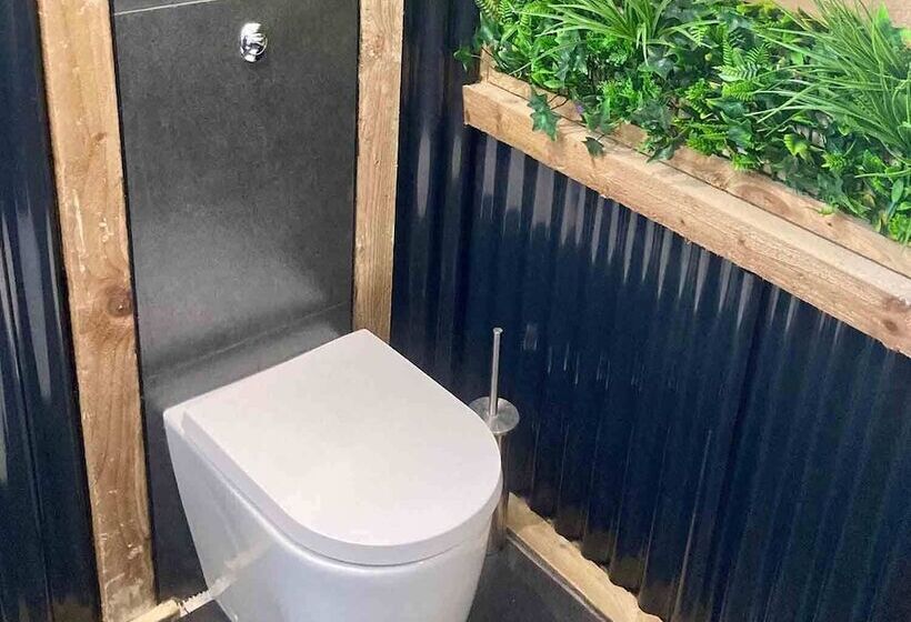 צימר The Lodge Rooms