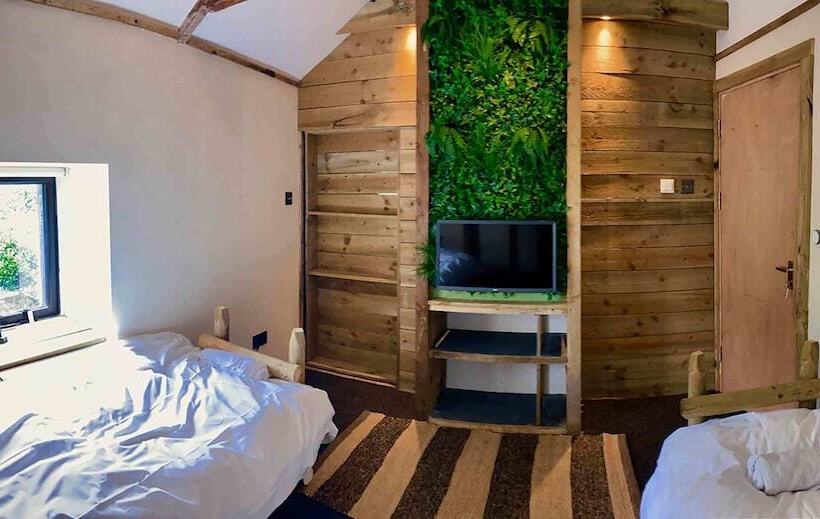 צימר The Lodge Rooms