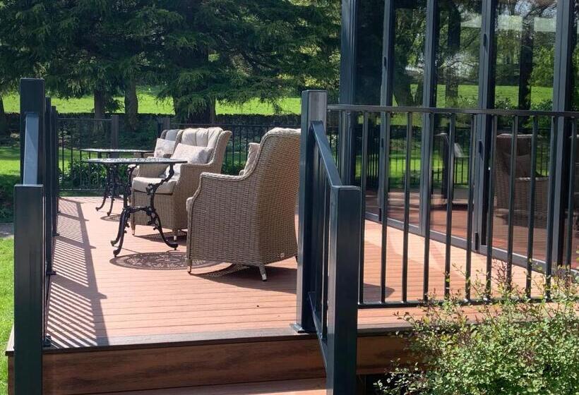 Bed and Breakfast Thornton Lodge