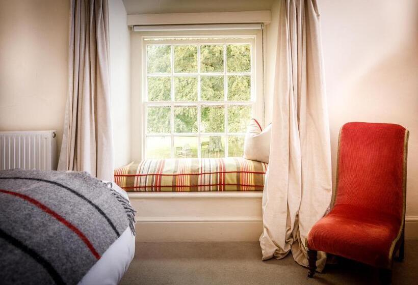 Bed and Breakfast Trewornan Manor