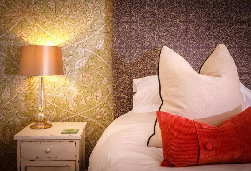 Bed and Breakfast Trewornan Manor