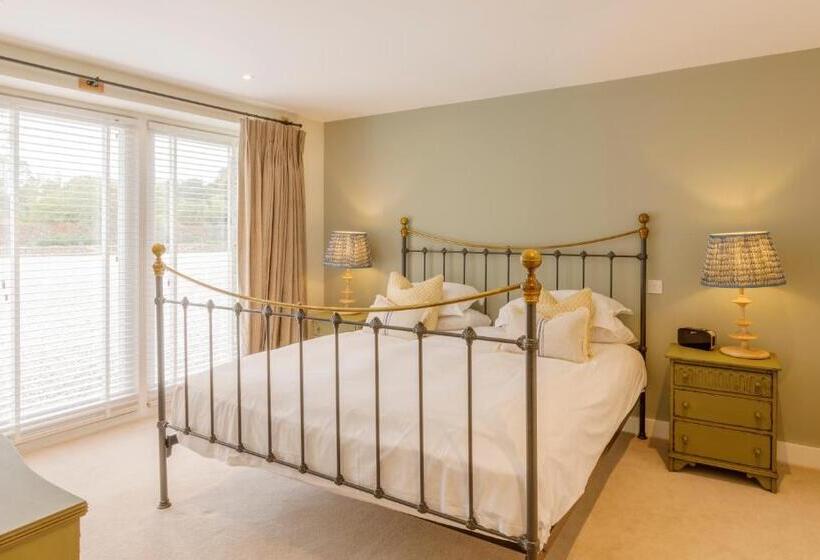 Bed and Breakfast Trewornan Manor