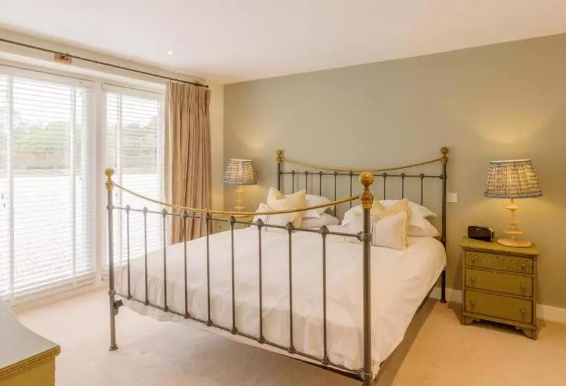 Bed and Breakfast Trewornan Manor