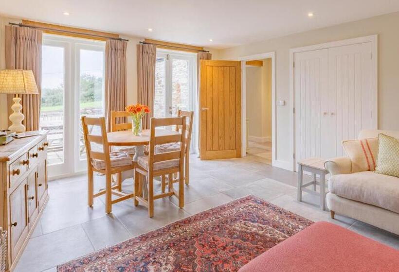 Bed and Breakfast Trewornan Manor