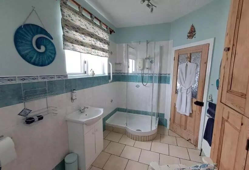 Aamiaismajoitus (B&B) Wild Air Guest House