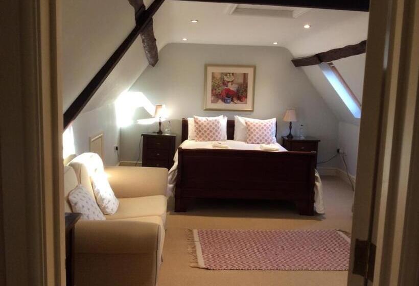 Castle Farm House B&b