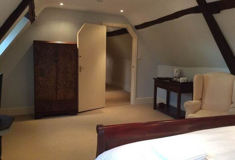 Castle Farm House B&b