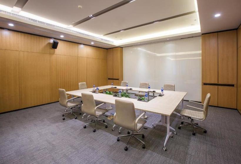 فندق Holiday Inn Express Bengbu Downtown