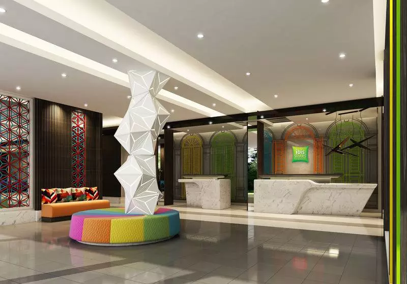 Hotelli Ibis Styles Phuket City