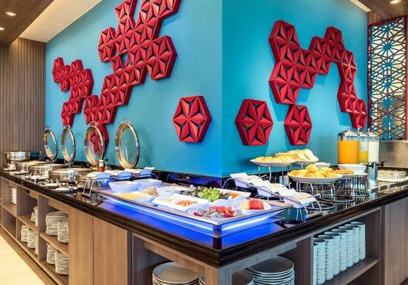 Hotelli Ibis Styles Phuket City