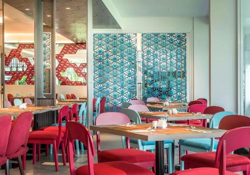 Hotelli Ibis Styles Phuket City