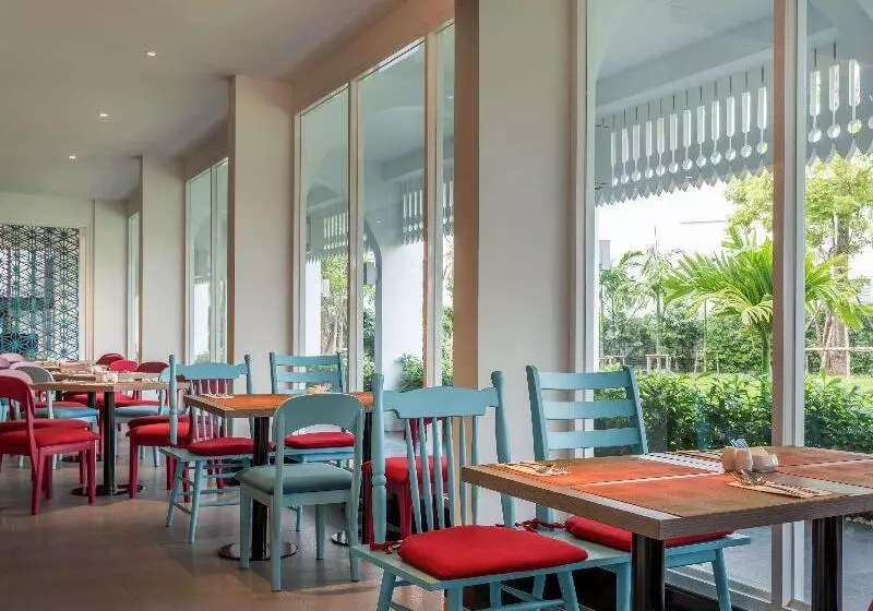 Hotelli Ibis Styles Phuket City