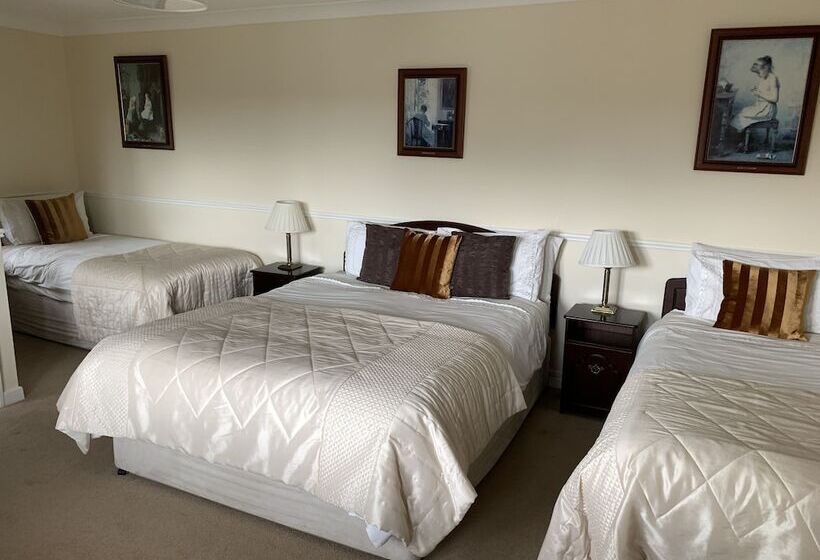 ホテル Killiane Castle Country House & Farm