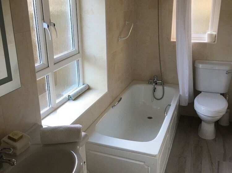 ホテル Killiane Castle Country House & Farm