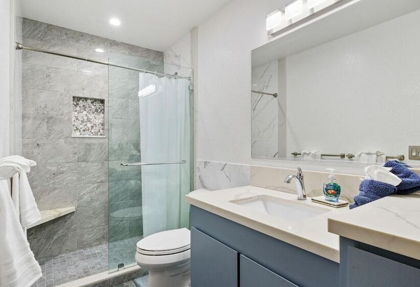 ホテル Kona Seaspray #201