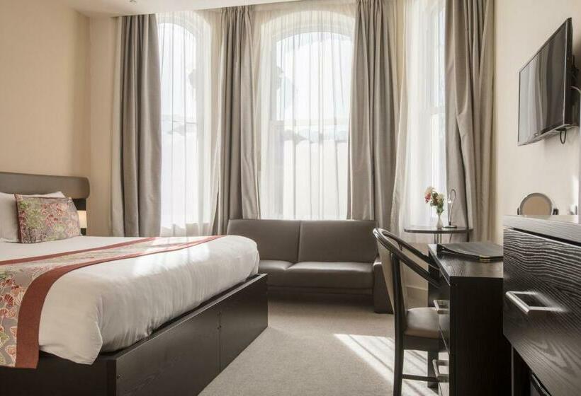 בית מלון כפרי Mannin