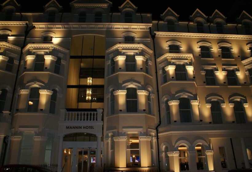 בית מלון כפרי Mannin