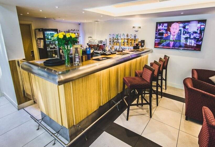 בית מלון כפרי Mannin