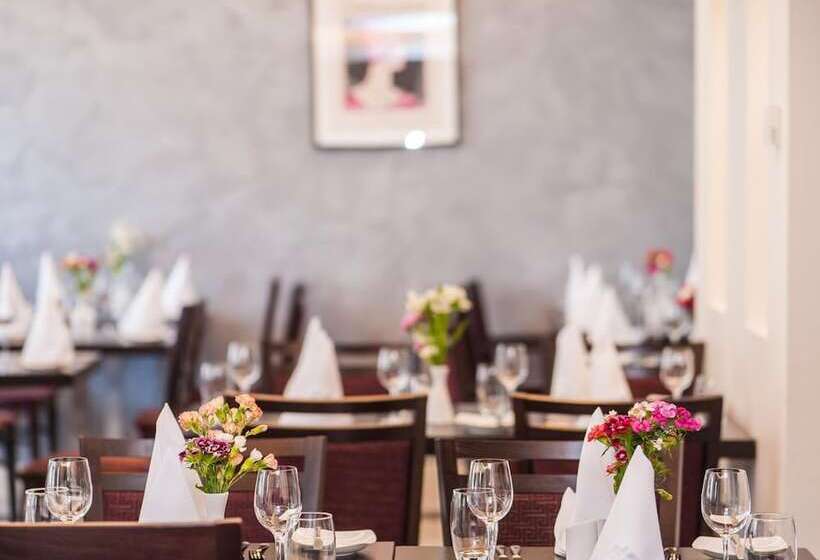 בית מלון כפרי Mannin